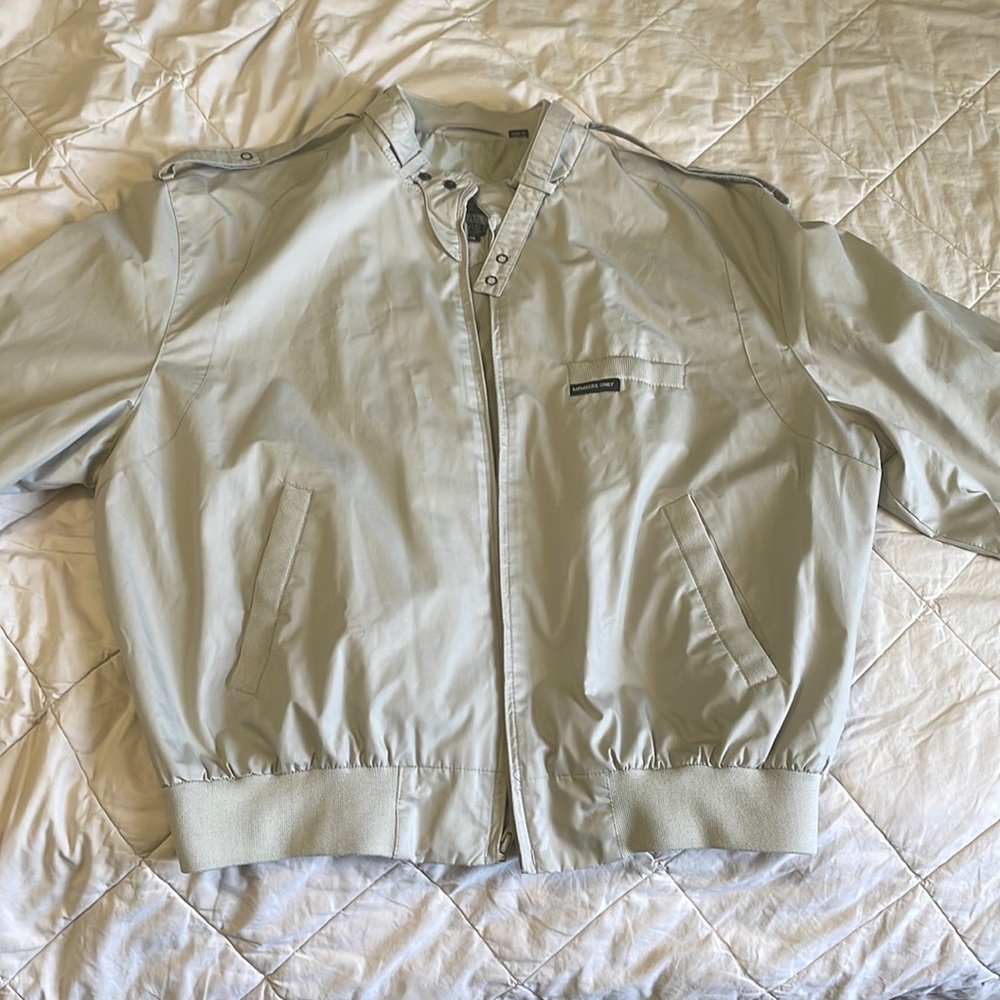 Members Only. Eighties jacket.
